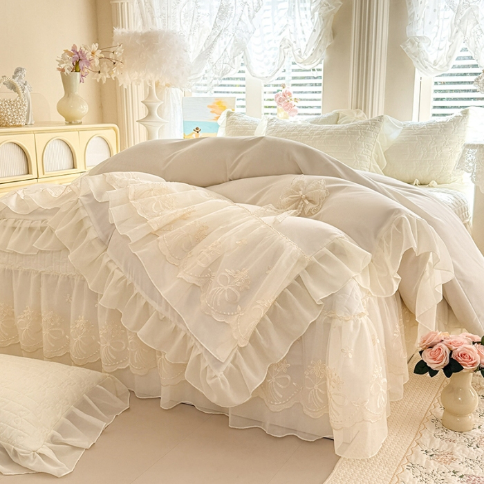 91家纺网 家纺一手货源 找家纺 苏米娜2026春夏新品韩版公主风小清新水洗棉床盖四件套针织棉双层纱纯棉棉麻全棉公主风床盖款四件套 幸运花-奶油白 