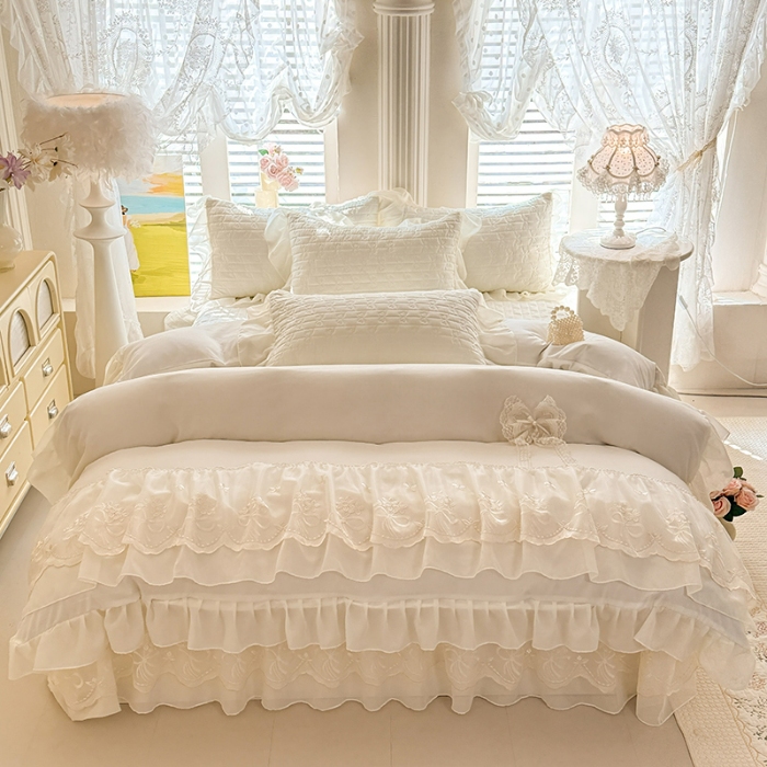 91家纺网 家纺一手货源 找家纺 苏米娜2026春夏新品韩版公主风小清新水洗棉床盖四件套针织棉双层纱纯棉棉麻全棉公主风床盖款四件套 幸运花-奶油白 