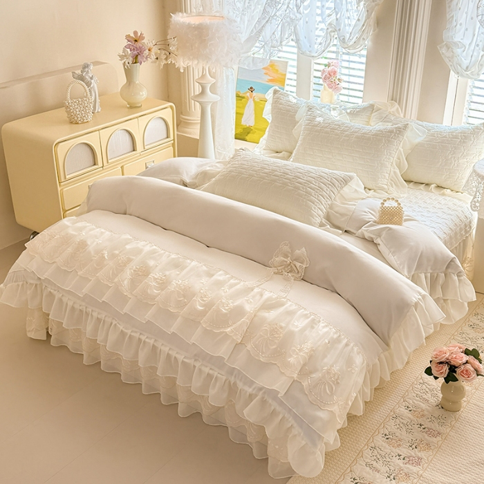 91家纺网 家纺一手货源 找家纺 苏米娜2026春夏新品韩版公主风小清新水洗棉床盖四件套针织棉双层纱纯棉棉麻全棉公主风床盖款四件套 幸运花-奶油白 