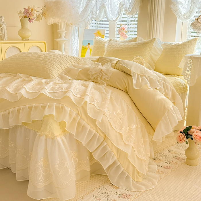 91家纺网 家纺一手货源 找家纺 苏米娜2026春夏新品韩版公主风小清新水洗棉床盖四件套针织棉双层纱纯棉棉麻全棉公主风床盖款四件套 幸运花-柠檬黄