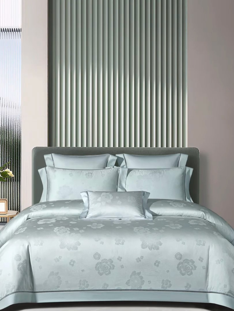 91家纺网 家纺一手货源 找家纺 100S天丝棉提花镂空四件套可定制规格 雾蓝鎏花