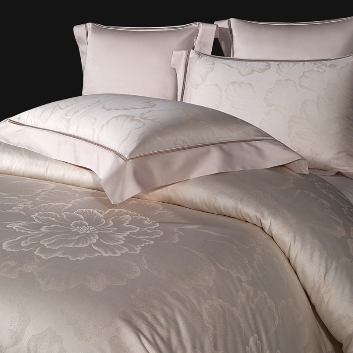 91家纺网 家纺一手货源 找家纺 100S天丝棉提花镂空四件套可定制规格 云柔花影·粉