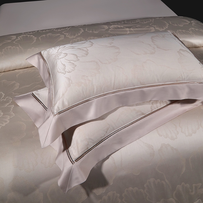 91家纺网 家纺一手货源 找家纺 100S天丝棉提花镂空四件套可定制规格 云柔花影·粉