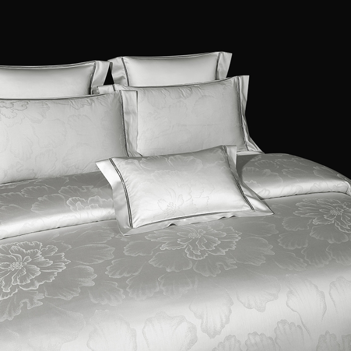 91家纺网 家纺一手货源 找家纺 100S天丝棉提花镂空四件套可定制规格 云柔花影·灰