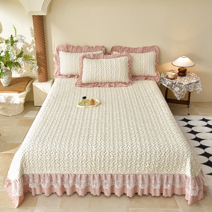 91家纺网 家纺一手货源 找家纺 （总）三友家纺 爆款法式中古风蕾丝床盖三件套