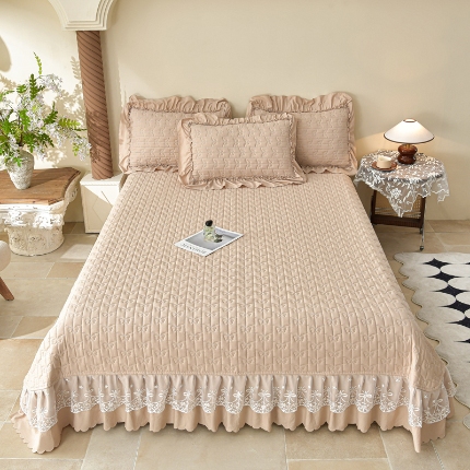 91家纺网 家纺一手货源 找家纺 （总）三友家纺 爆款法式中古风蕾丝床盖三件套