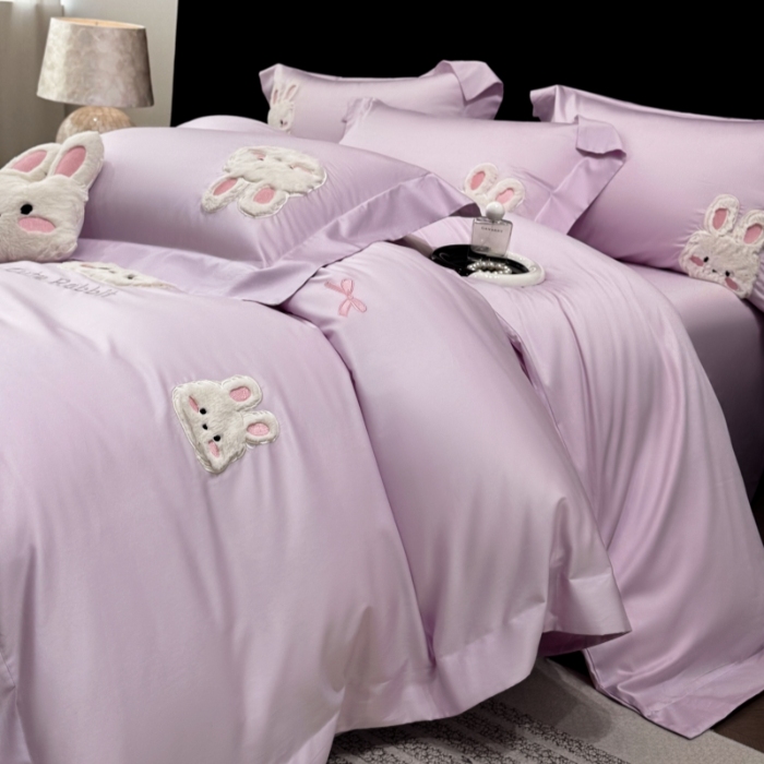 91家纺网 家纺一手货源 找家纺 （总）星蕴家纺 2026新款卡通长绒棉纯棉绣花四件套-甜心小兔