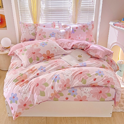 91家纺网 家纺一手货源 找家纺 （总1）安逸家纺 12868 新款全棉床笠四件套床罩学生纯棉床笠款三件套,巴萨罗那,伙伴熊,活力青春,简约格调-蓝,恋曲,迷宫格,奶昔,威迪熊-蓝,南法小调,协奏曲,星宇-灰,群芳争艳,抒情花季,甜蜜宝贝,一见钟情,一叶之秋-绿,条纹时代,闲趣花开,阿花田,云听若舞,醉花语,花的海洋-兰,洛洛繁花-兰,洛洛繁花-米,西雅图,笑脸草莓,星际,悠若花园,安妮日记,碧城春泥,朗阁,理想树,清雅格,惊鸿仙子,花梦小兔,乐乐狗,木春风,南语小象,夏沫青花,幸运波比,幸运星,雅韵花香,草莓派,风华正茂,桂馥兰香,凯蒂宝贝,蕾拉果园,罗德里,洛克庄园,洛琳粉,米兰印象,微风徐徐,豹纹KT粉,繁星,花田妙语,花园狮子狗,蓝沫,蓝星动物园,苏糖咖,甜心花朵,徐徐花开,梦幻格,星辰大海,格拉花园,蓝色星星人,美伊娜多,青绿银杏,心动旋律,星星独角兽,雪哈汪,幽兰花梦,釉色浮光