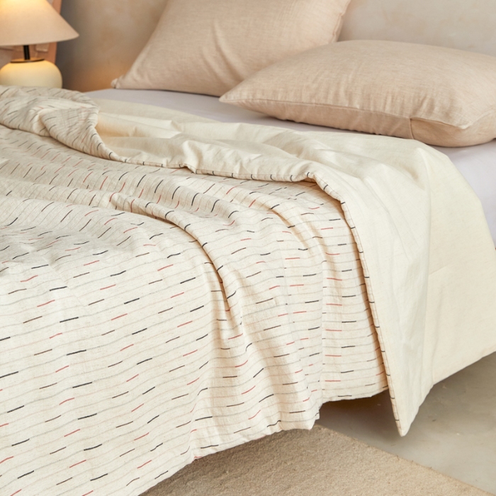 91家纺网 家纺一手货源 找家纺 （总）明治西川 色织棉麻可水洗夏被A类抗菌纤维（SGS检测报告）日系简约风格