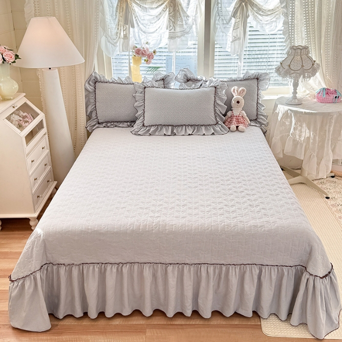 91家纺网 家纺一手货源 找家纺 漫布云2026春夏新品韩版公主风超柔水洗棉床盖四件套刺绣针织棉双层纱纯棉棉麻全棉公主风床盖款四件套 芬迪-可可灰