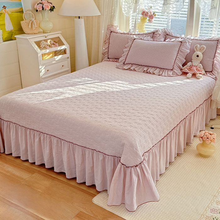 91家纺网 家纺一手货源 找家纺 漫布云2026春夏新品韩版公主风超柔水洗棉床盖四件套刺绣针织棉双层纱纯棉棉麻全棉公主风床盖款四件套 芬迪-星云紫