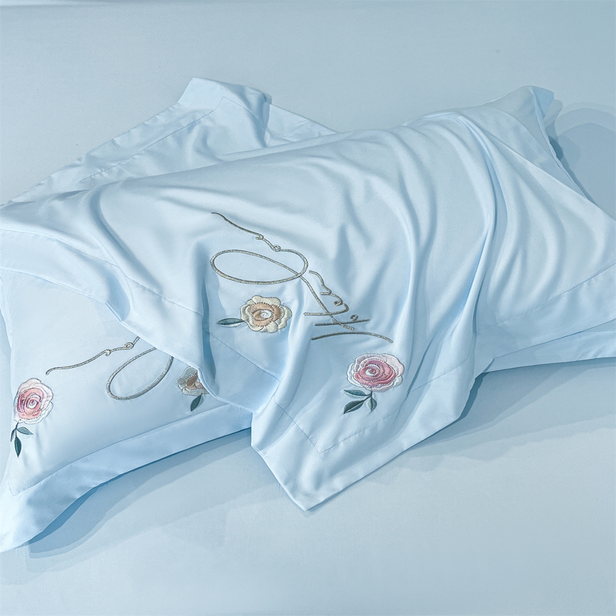 91家纺网 家纺一手货源 找家纺 （总）经年 2026春夏新款云朵棉刺绣四件套-约定