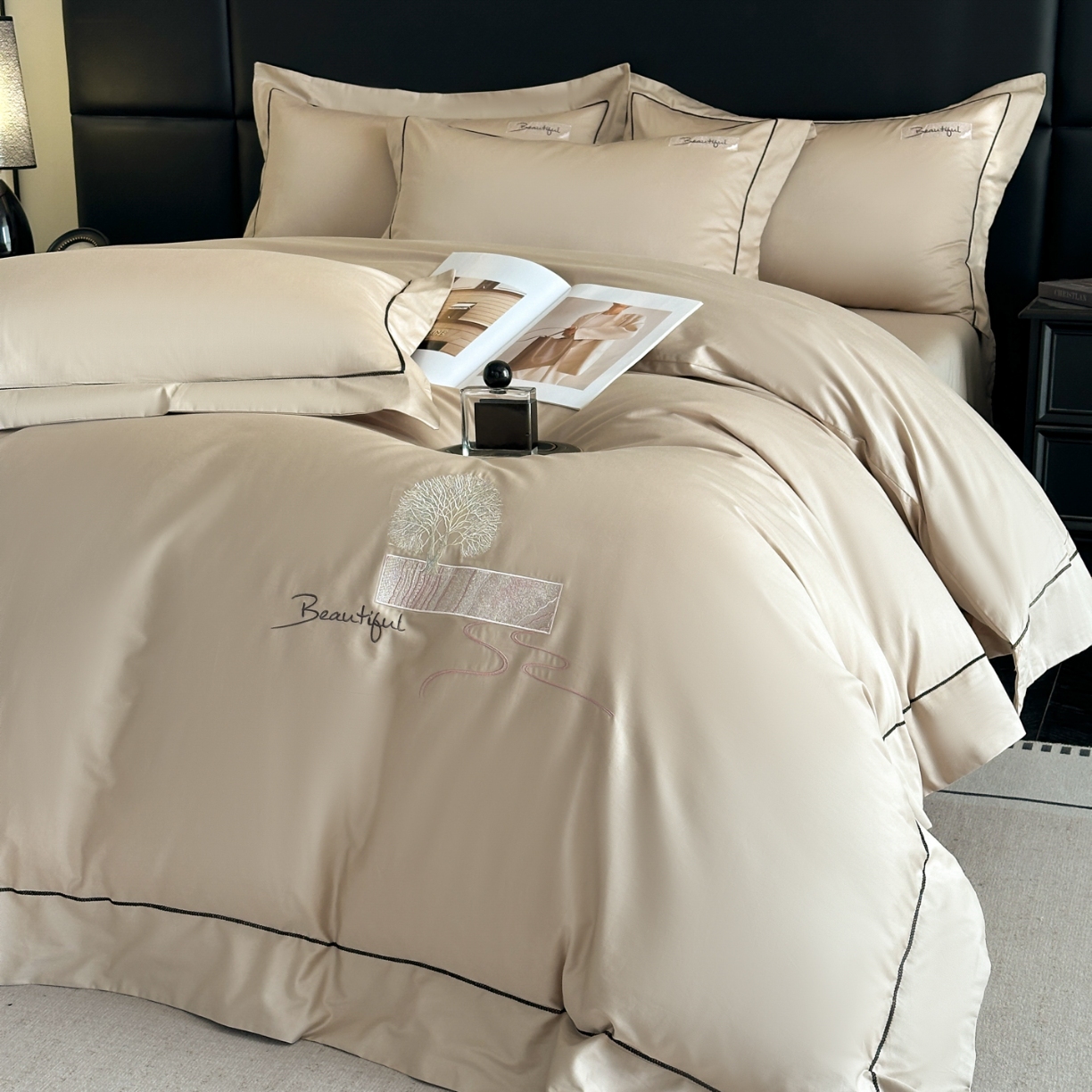 91家纺网 家纺一手货源 找家纺 （总）新方向 【控价 提供买家秀】2026新款 刺绣50s双股全棉贡缎长绒棉四件套-往事(控价 标准328元 加大348元)