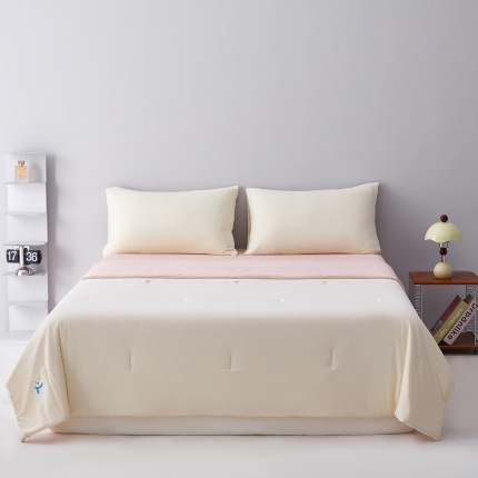 91家纺网 家纺一手货源 找家纺 （总）白冰熊 锦氨凉感床笠三件套 夏被四件套 A类可水洗机洗