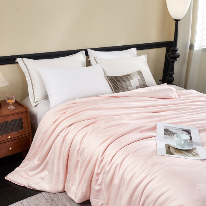 91家纺网 家纺一手货源 找家纺 （总）新品 热销桑蚕丝被 全棉桑蚕丝被 保真桑蚕丝被 夏凉被 空调被 春秋被 加厚冬被 婚庆被子 结婚被芯