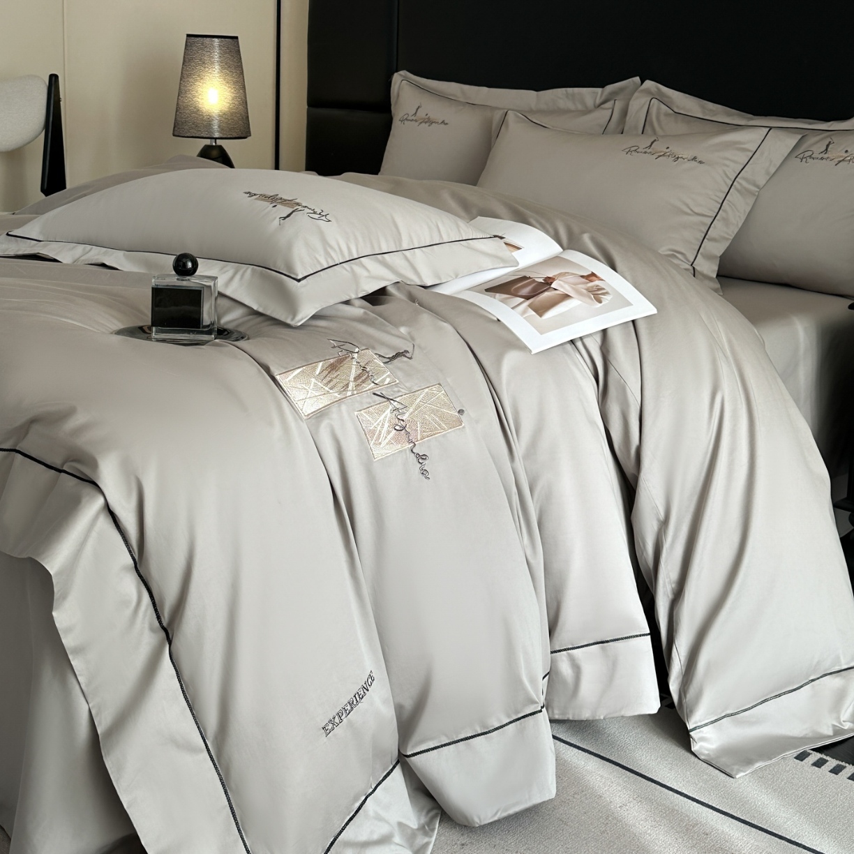 91家纺网 家纺一手货源 找家纺 （总）新方向 【控价 提供买家秀】2026新款 刺绣50s双股全棉贡缎长绒棉四件套-哈德森(控价 标准328元 加大348元)