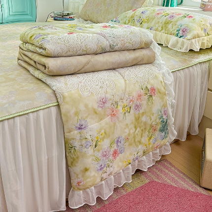 91家纺网 家纺一手货源 找家纺 （总）2026凉感丝夏被韩式花边夏凉被空调被被子可配凉席四件套印花丝滑凉感被