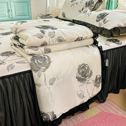 91家纺网 家纺一手货源 找家纺 （总）2026凉感丝夏被韩式花边夏凉被空调被被子可配凉席四件套印花丝滑凉感被