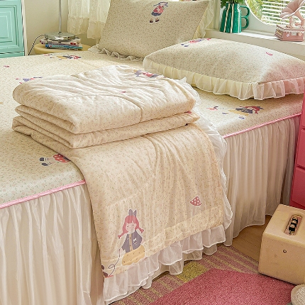 91家纺网 家纺一手货源 找家纺 （总）2026凉感丝夏被韩式花边夏凉被空调被被子可配凉席四件套印花丝滑凉感被