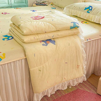 91家纺网 家纺一手货源 找家纺 （总）2026凉感丝夏被韩式花边夏凉被空调被被子可配凉席四件套印花丝滑凉感被