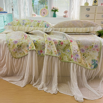 91家纺网 家纺一手货源 找家纺 （总）2026新款冰丝床裙款凉席四件套可配同款花边韩式凉感丝夏被轻奢可机洗水洗高密冰丝凉席三件套软席