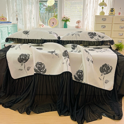 91家纺网 家纺一手货源 找家纺 （总）2026新款冰丝床裙款凉席四件套可配同款花边韩式凉感丝夏被轻奢可机洗水洗高密冰丝凉席三件套软席