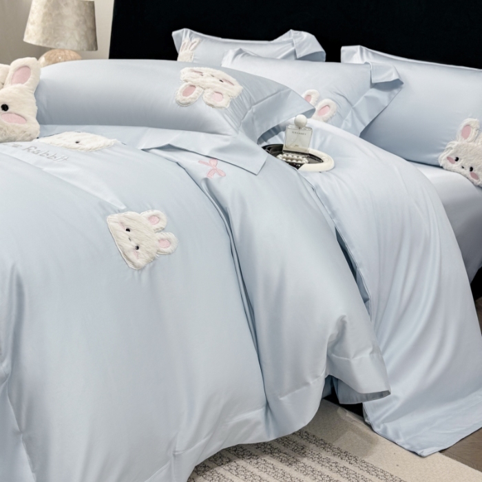 91家纺网 家纺一手货源 找家纺 （总）星蕴家纺 2026新款卡通长绒棉纯棉绣花四件套-甜心小兔