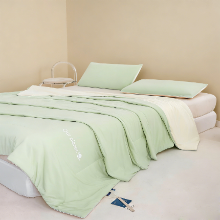 91家纺网 家纺一手货源 找家纺 （总）高克重凉感丝夏被亚朵类似深睡眠凉感夏被 空调被 夏凉被 夏被 夏被