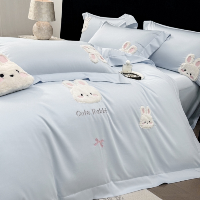 91家纺网 家纺一手货源 找家纺 （总）星蕴家纺 2026新款卡通长绒棉纯棉绣花四件套-甜心小兔