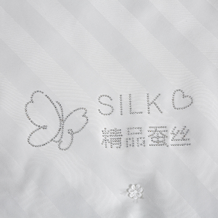 91家纺网 家纺一手货源 找家纺 （总）保真100%蚕丝被夏被蚕丝夏被 纯蚕丝被夏凉被手工订花榨蚕丝桑蚕丝被空调被 三公分缎条