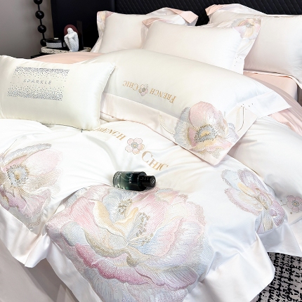 （总）星蕴家纺 2026新款新疆全棉刺绣四件套-黛尔【高档礼盒包装】