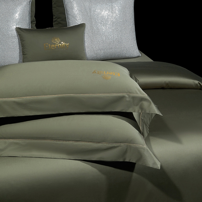 91家纺网 家纺一手货源 找家纺 100支皇妃缎100%全棉烫片纯色四件套长绒棉 永恒橄榄绿