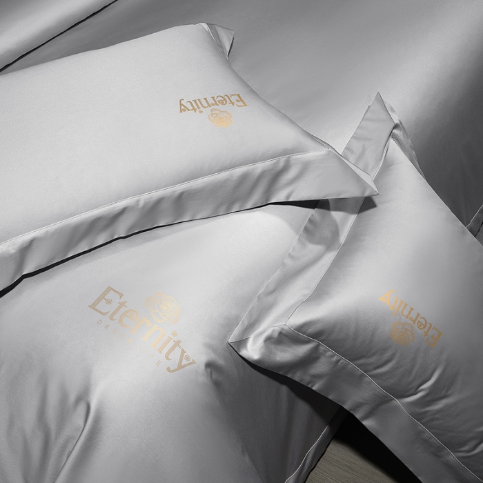 91家纺网 家纺一手货源 找家纺 100支皇妃缎100%全棉烫片纯色四件套长绒棉 永恒灰色