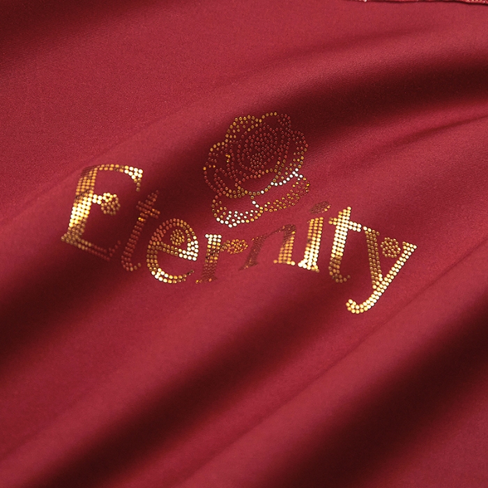 91家纺网 家纺一手货源 找家纺 100支皇妃缎100%全棉烫片纯色四件套长绒棉 永恒酒红