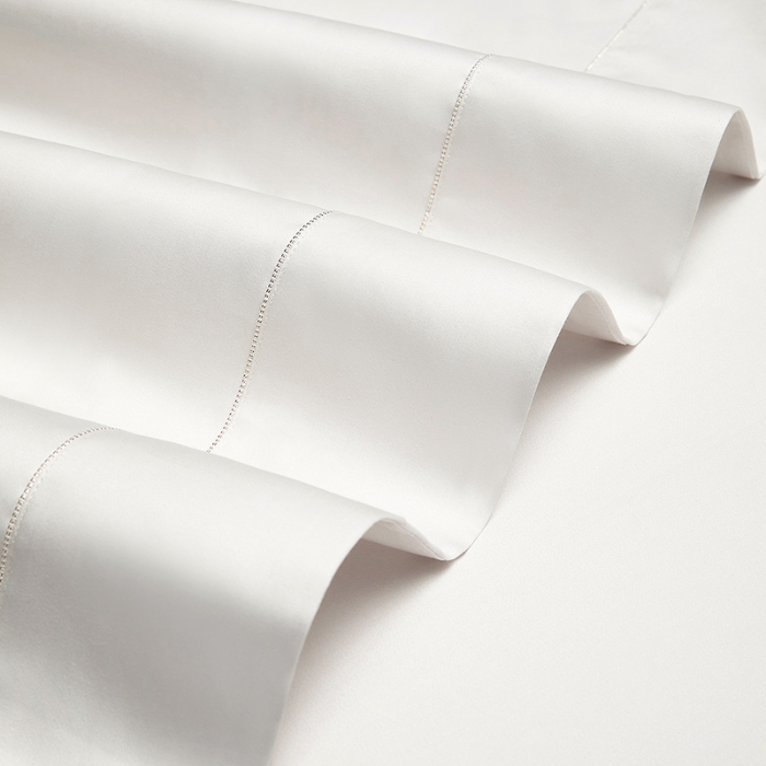 91家纺网 家纺一手货源 找家纺 100支皇妃缎100%全棉烫片纯色四件套长绒棉 永恒米白