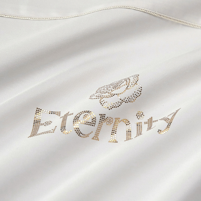 91家纺网 家纺一手货源 找家纺 100支皇妃缎100%全棉烫片纯色四件套长绒棉 永恒米白