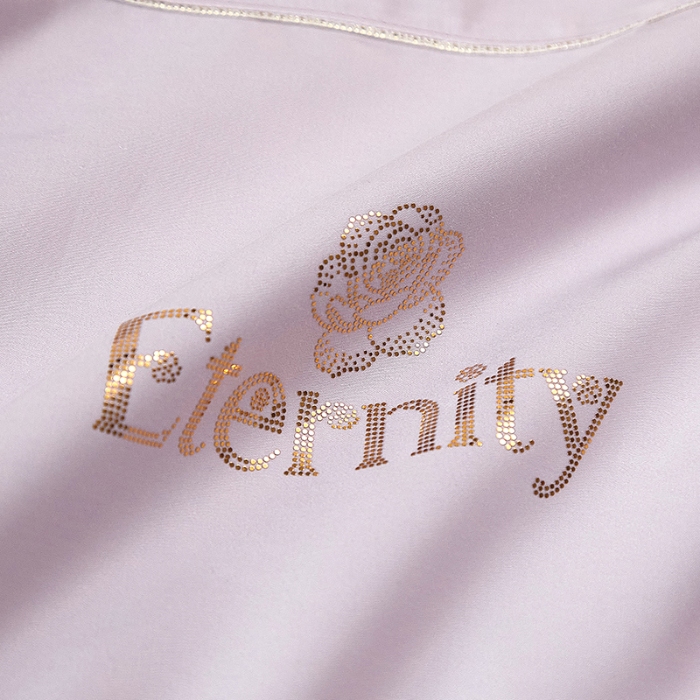 91家纺网 家纺一手货源 找家纺 100支皇妃缎100%全棉烫片纯色四件套长绒棉 永恒芋紫