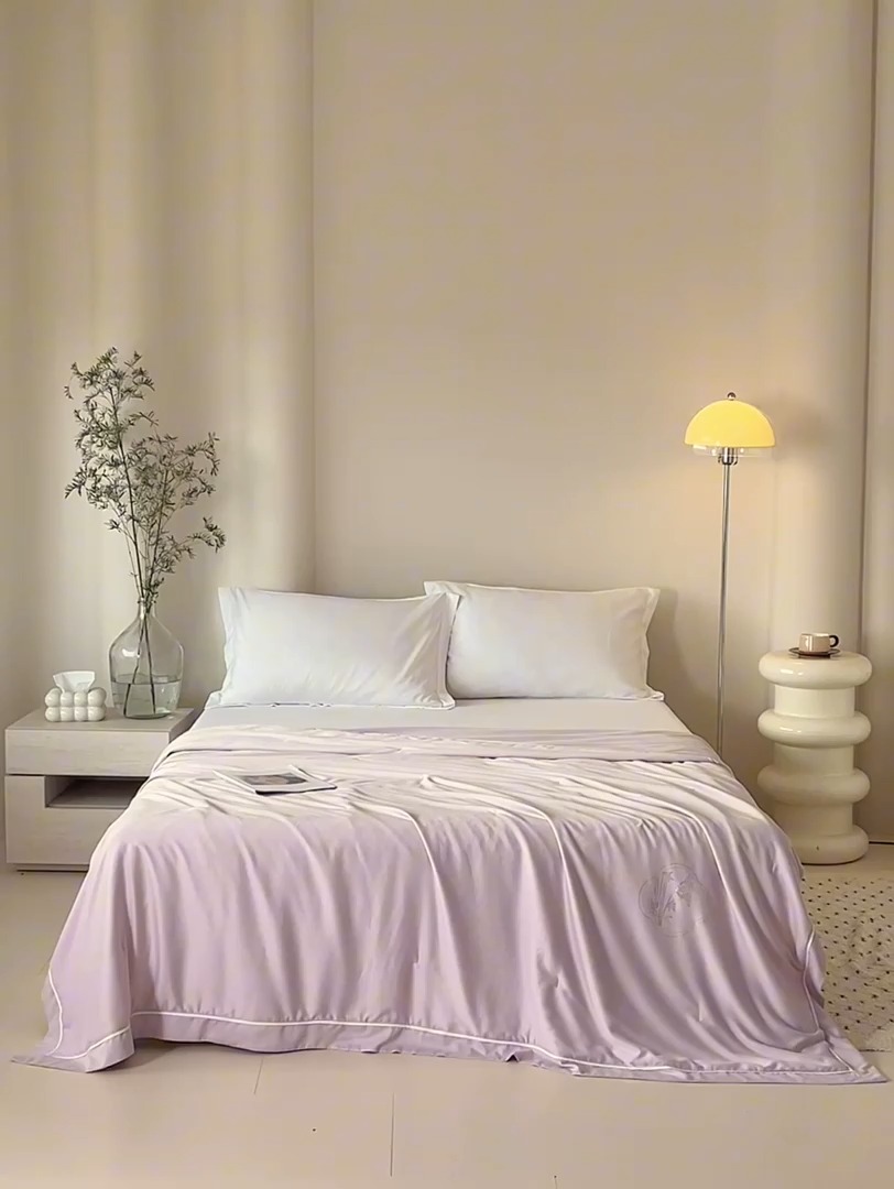 91家纺网 家纺一手货源 找家纺 100%竹纤维夏被100%桑蚕丝填充 柔雾粉