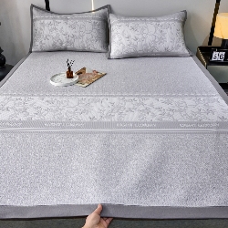 91家纺网 家纺一手货源 找家纺 （总）宜派家纺 2026新款提花PE凉感冰丝席凉席席子三件套夏季空调席子软凉席子,风景-直角粉,风景-床笠粉,风景-床笠咖,风景-床笠灰,风景-直角灰,风景-直角绿,风景-直角蓝,风景-直角咖,风景-床笠蓝,风景-床笠绿,木兰-直角粉,木兰-直角灰,木兰-直角咖,木兰-直角蓝,木兰-直角绿,木兰-床笠粉,木兰-床笠灰,木兰-床笠咖,木兰-床笠蓝,木兰-床笠绿