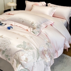 91家纺网 家纺一手货源 找家纺 （总）星蕴家纺 2026新款贡缎50长绒棉绣花四件套-玛格丽,玛格丽 浪漫粉,玛格丽 梦幻紫,玛格丽  奶昔白