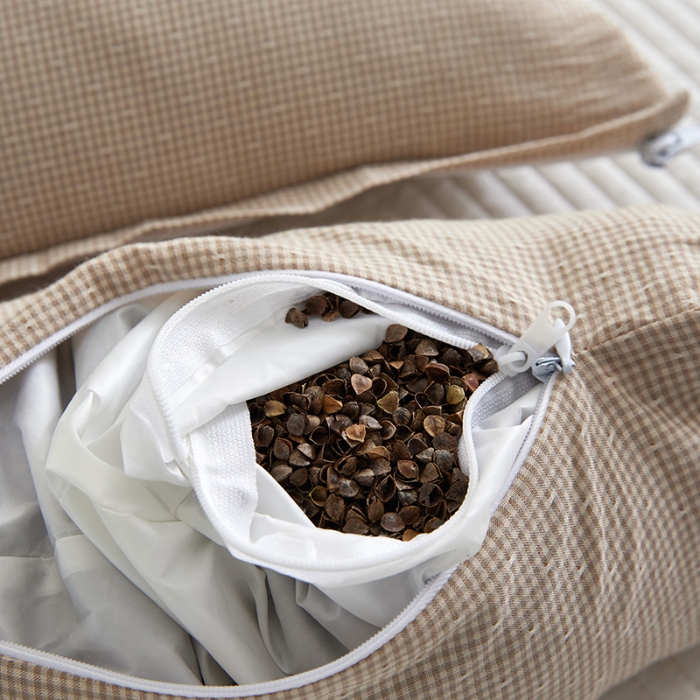 91家纺网 家纺一手货源 找家纺 （总）2026新款   全棉条纹生态荞麦组合枕三角牵引组合枕头枕芯