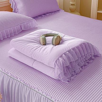 91家纺网 家纺一手货源 找家纺 （总）2026新款冰丝提花床裙款豆豆凉席三件套软席空调席套件韩式花边凉席四件套配夏凉被