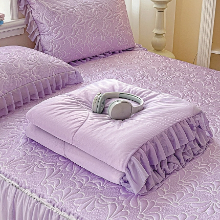 91家纺网 家纺一手货源 找家纺 （总）2026新款冰丝提花床裙款豆豆凉席三件套软席空调席套件韩式花边凉席四件套配夏凉被