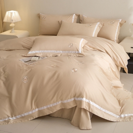 91家纺网 家纺一手货源 找家纺 （总）新方向 【控价 提供买家秀】2026新款刺绣50s双股全棉贡缎长绒棉四件套-半夏（控价 标准338元 加大358元）