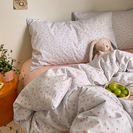 91家纺网 家纺一手货源 找家纺 （总）艾咪-Amy ntmy 2026新款博主风清新田园小碎花全棉纯棉四件套-甜樱