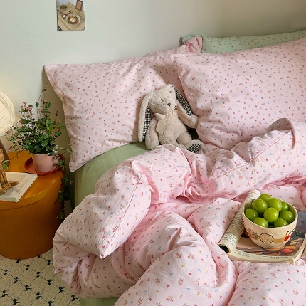 91家纺网 家纺一手货源 找家纺 （总）艾咪-Amy ntmy 2026新款博主风清新田园小碎花全棉纯棉四件套-甜樱
