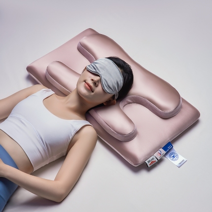 91家纺网 家纺一手货源 找家纺 （总）2026新款 全新升级双C小香记忆棉枕芯枕头  颈椎按摩护颈慢回弹枕芯成人枕头