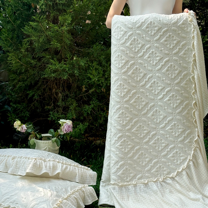 91家纺网 家纺一手货源 找家纺 （总）乐朵家居 2026新款 蒂梵朵（复合） 凉豆豆 凉席三件套