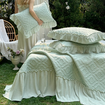 91家纺网 家纺一手货源 找家纺 乐朵家居 2026新款 蒂梵朵 （复合）凉豆豆 凉席三件套 抹茶绿