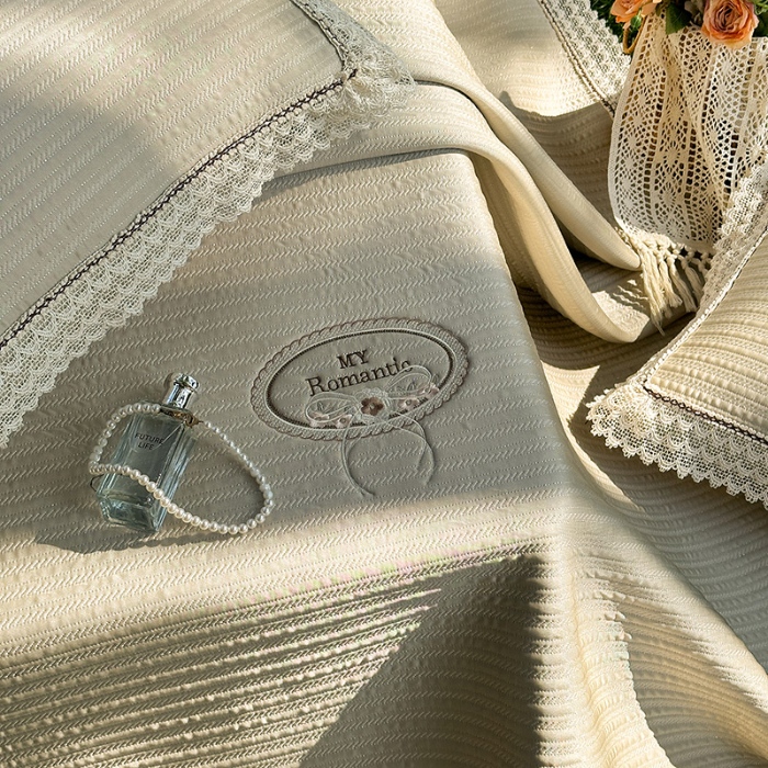 91家纺网 家纺一手货源 找家纺 （总）乐朵家居 2026新款 卡洛琳 （复合） 凉豆豆 凉席三件套